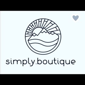 Everyone comment what size u wear new clothes soon